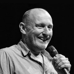 Speaker Andy Hawthorne